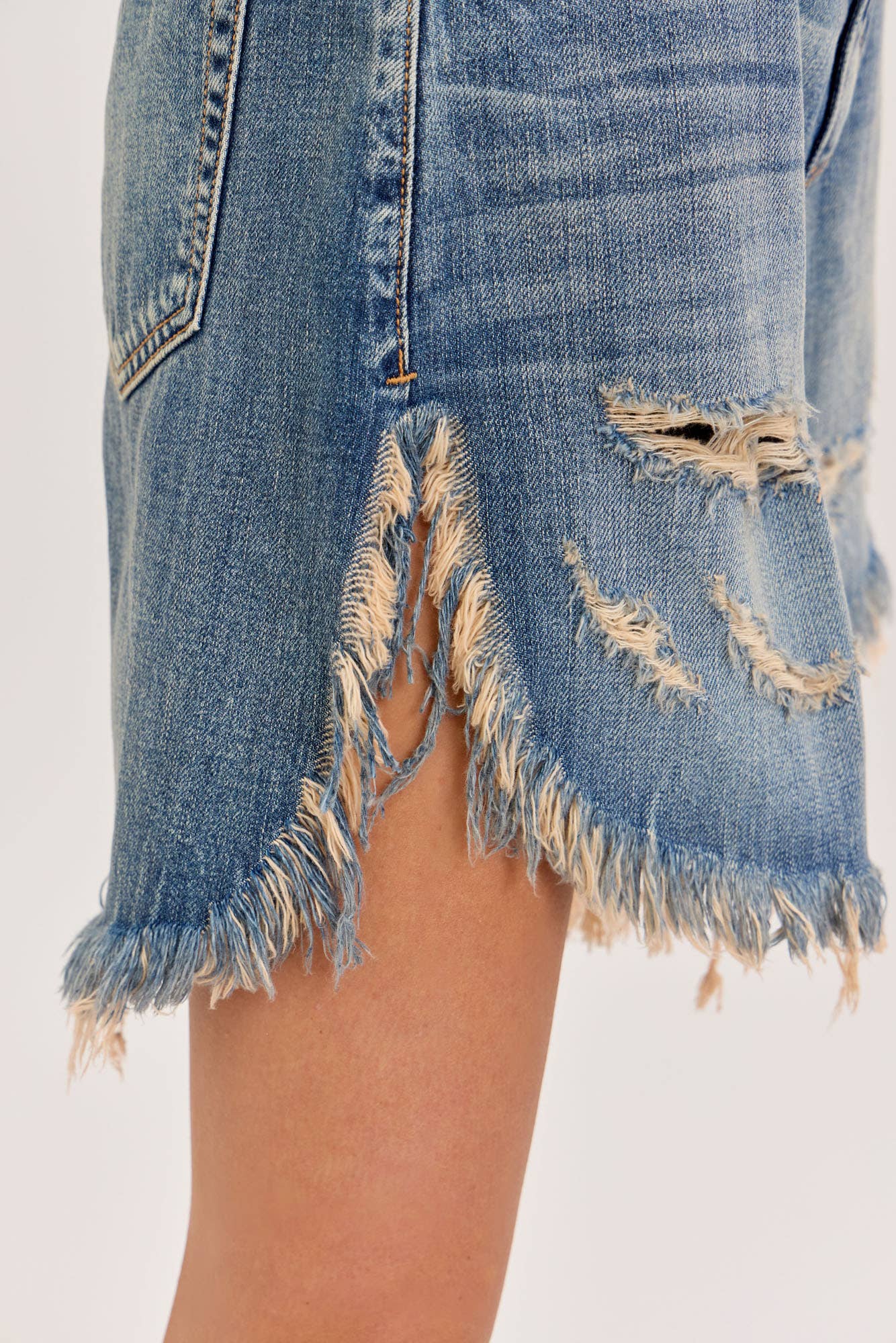 Mid Waisted Cut Off Shorts