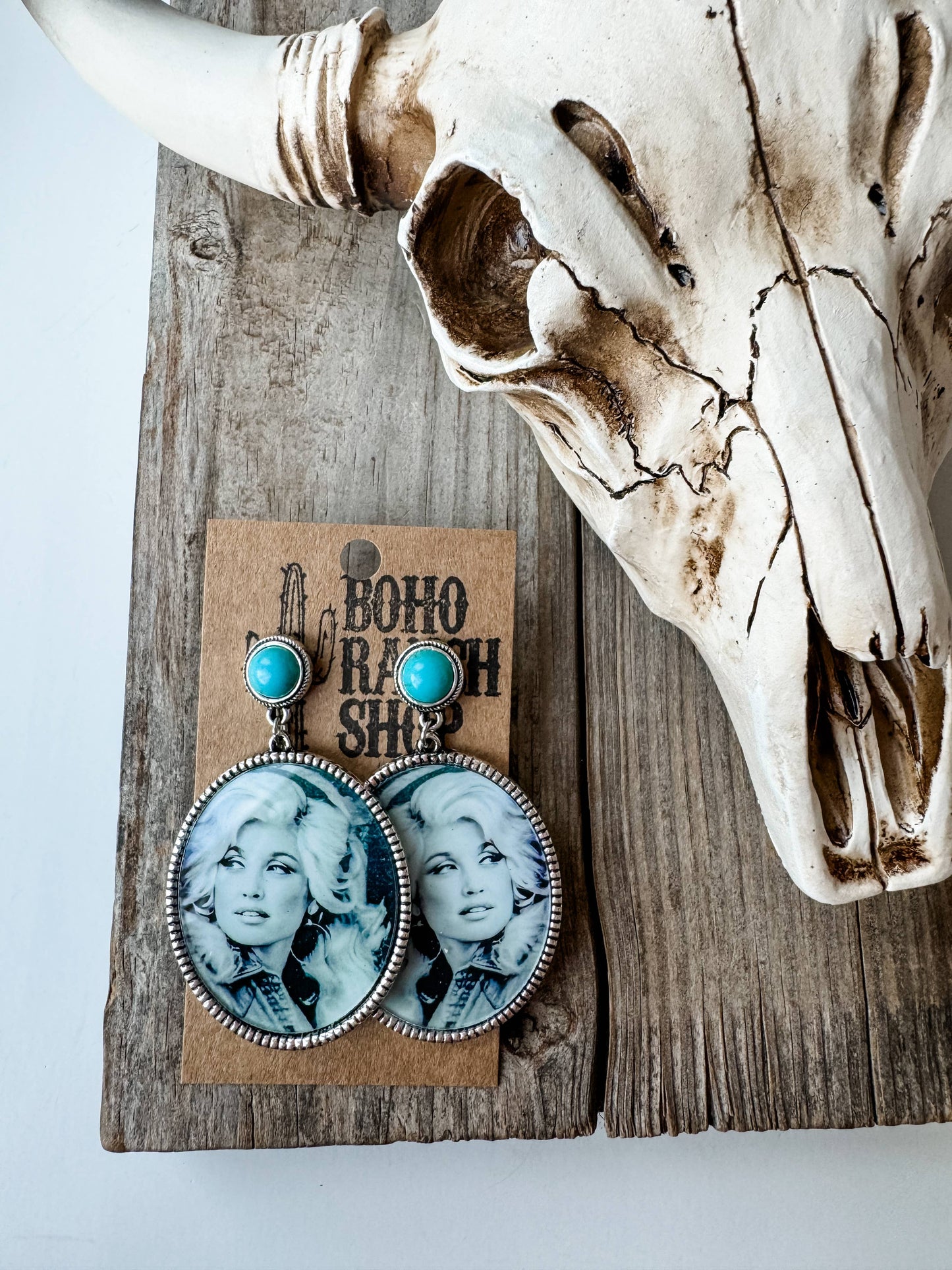 Queen Dolly Earrings