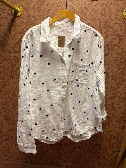 Camille & Co. Reach for the Stars blouse featuring a stylish, lightweight fabric with star print and a relaxed fit.