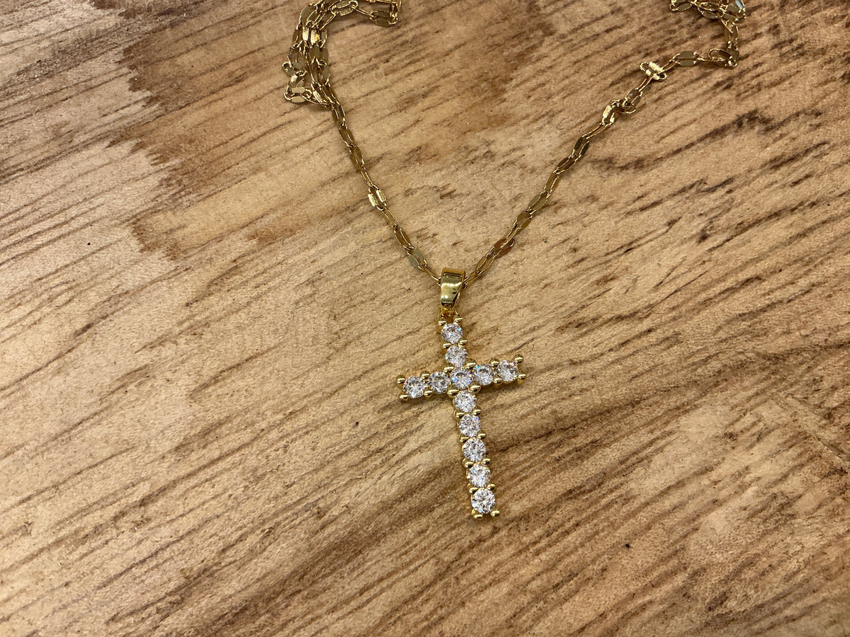 SPARKLE CROSS NECKLACE