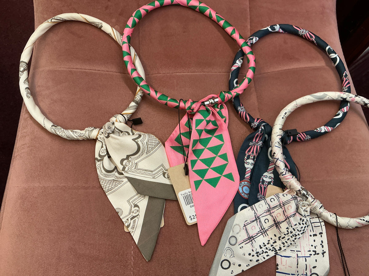 Twilly Necklace