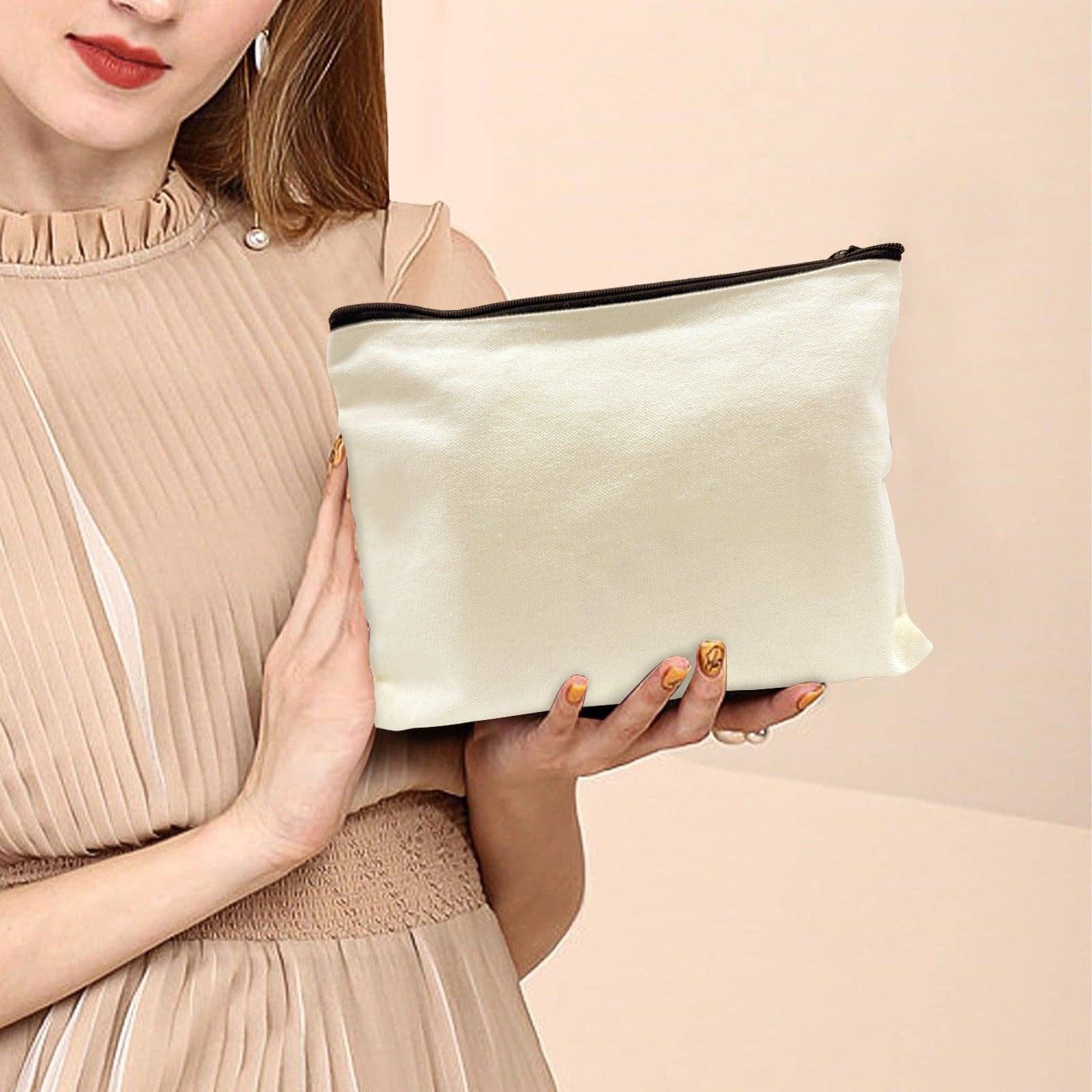 Pop Western Skull cosmetic bag by BAHA RANCH WESTERN WEAR, featuring a Western skull design on a stylish bag.