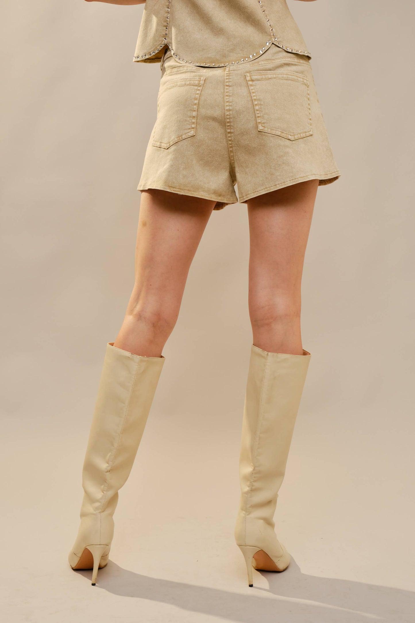 Scallop Hem Denim Shorts
