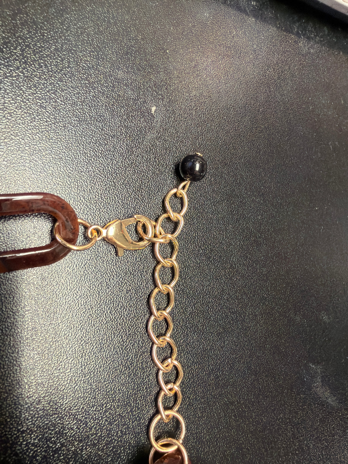 Lucite Links Necklace