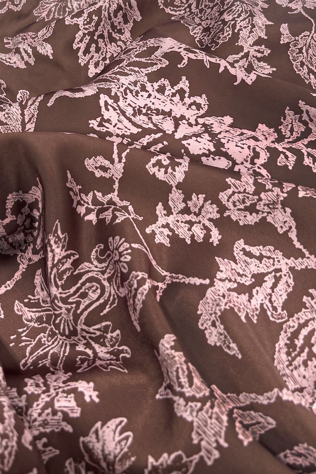 Current Air brown and pink paisley top with long sleeves and relaxed fit