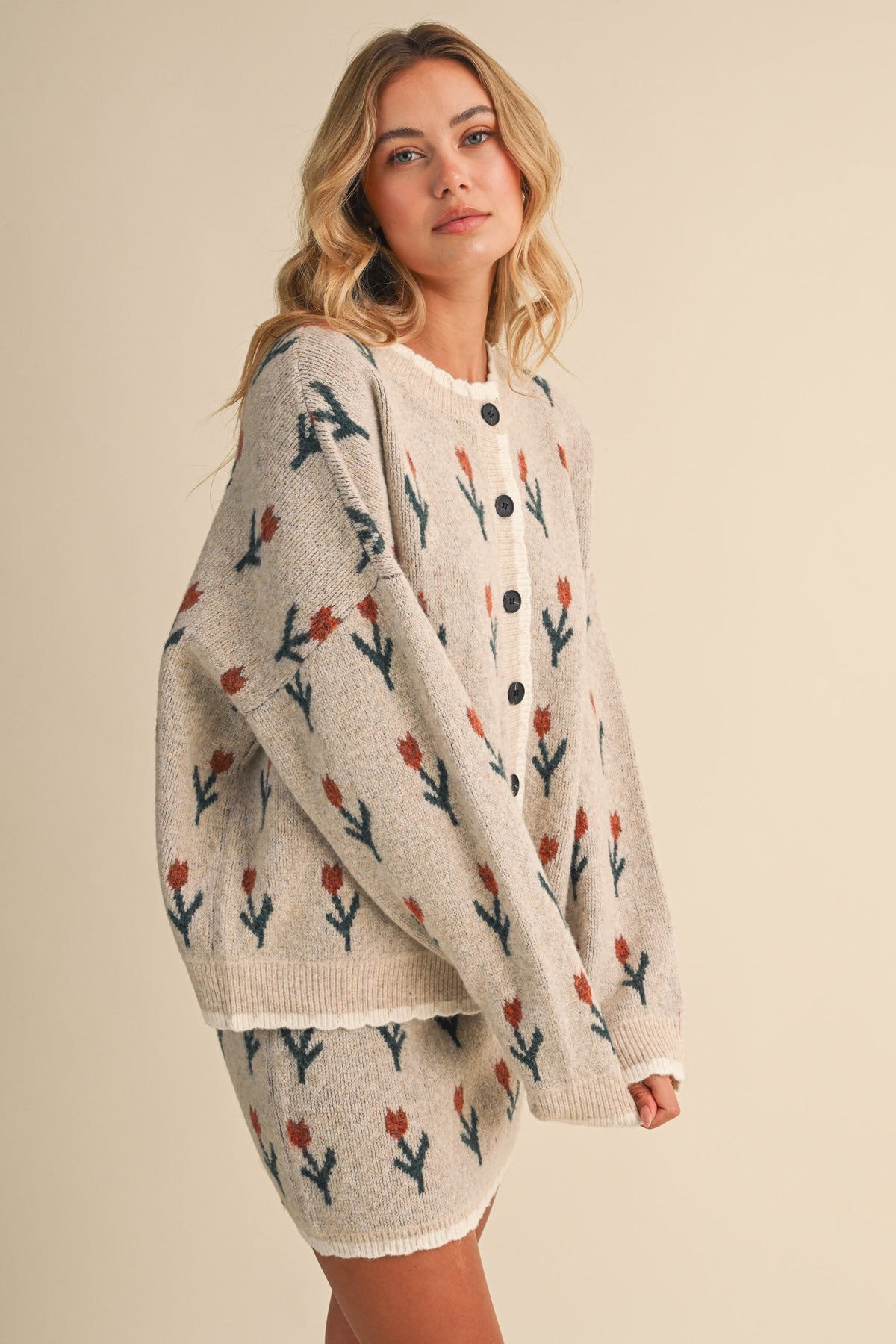 KLESIS flower patterned cardigan sweater with vibrant floral design, long sleeves, and cozy knit fabric.