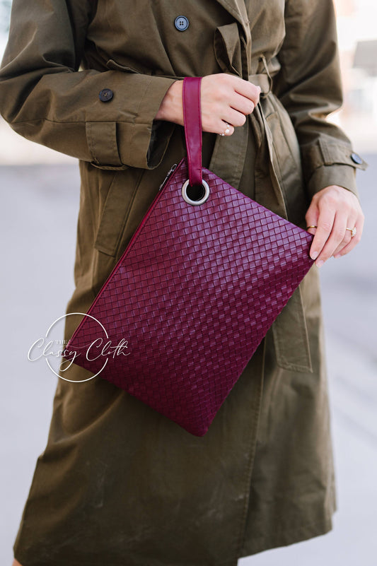 Trendy Clutch - Weave Wine RTS