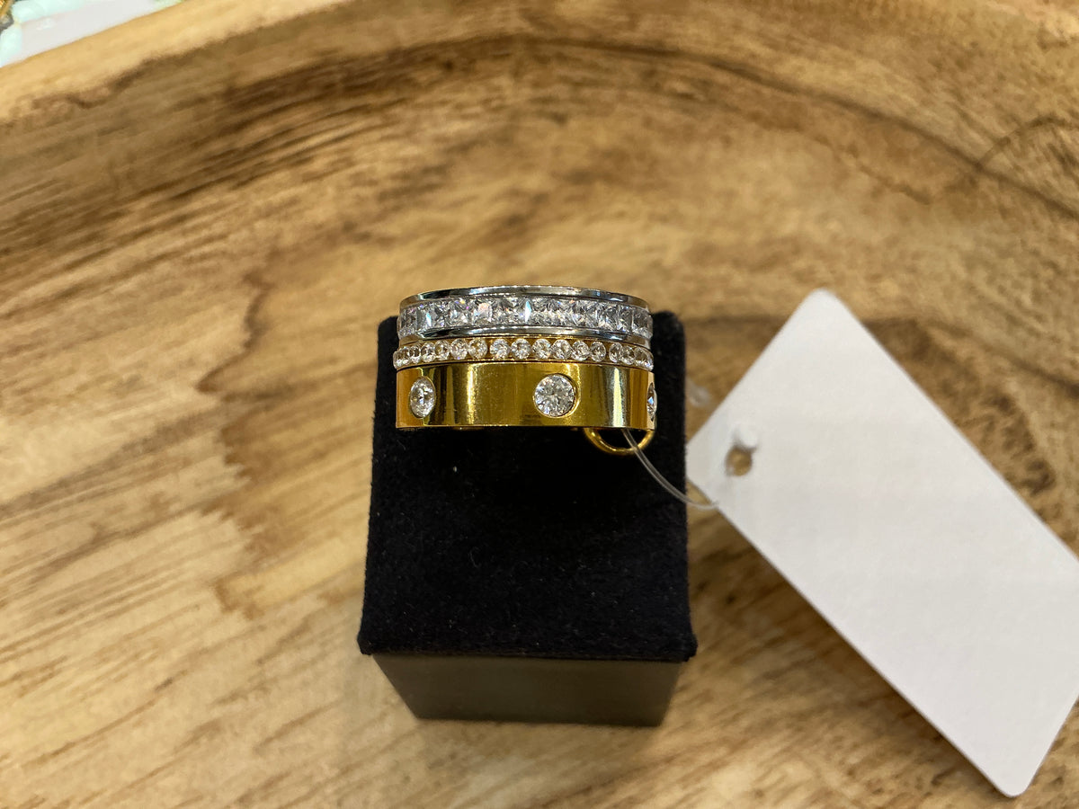 LUCY RING