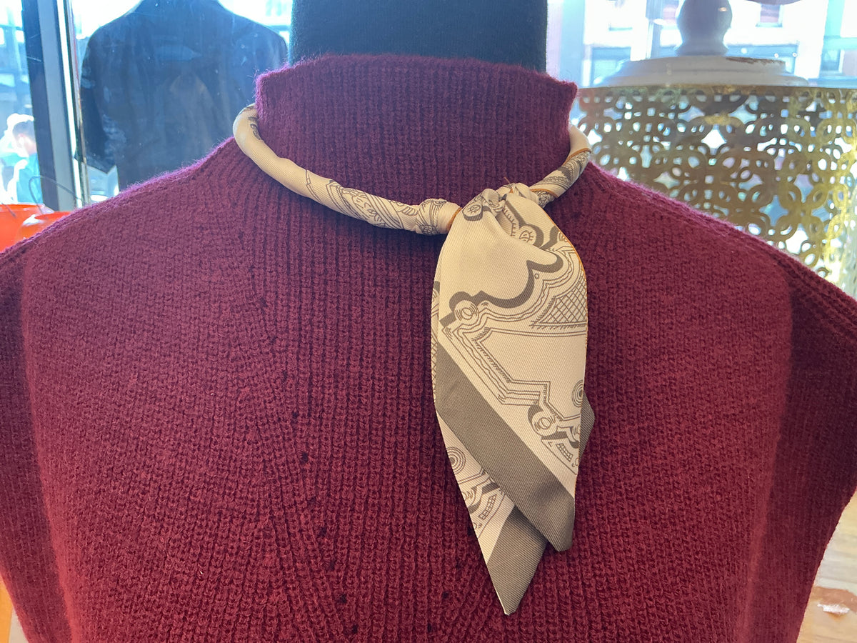 Twilly Necklace