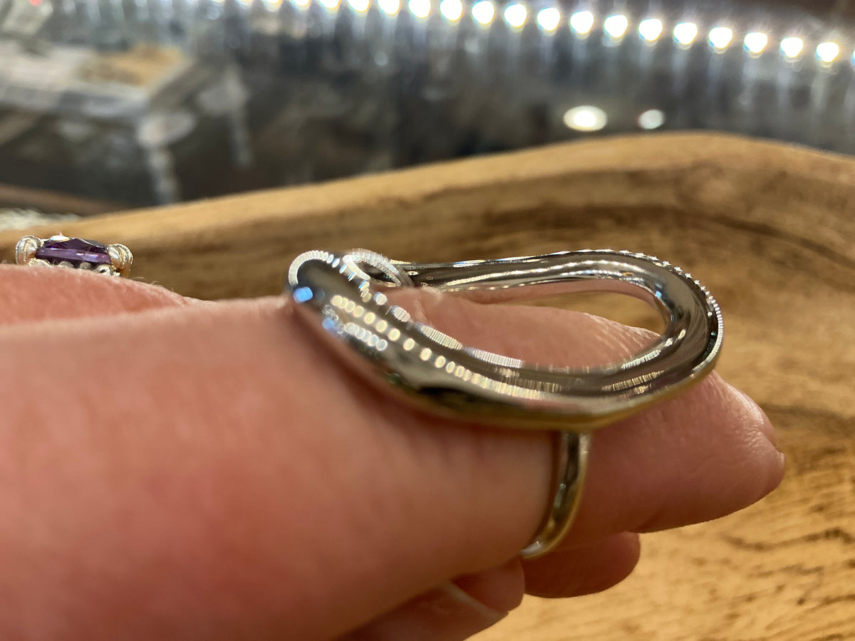 AMANDA RING